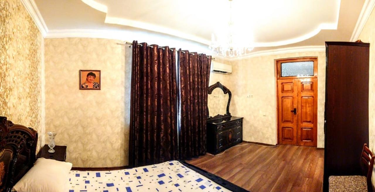 Guest House Gagry Exterior photo